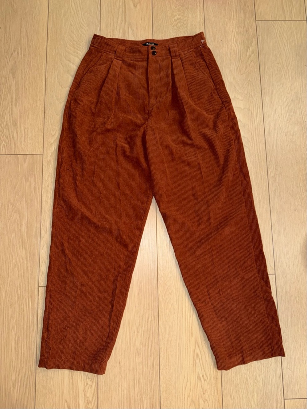 Madewell Redwood High-Rise Corduroy Pants - Picture 6 of 6